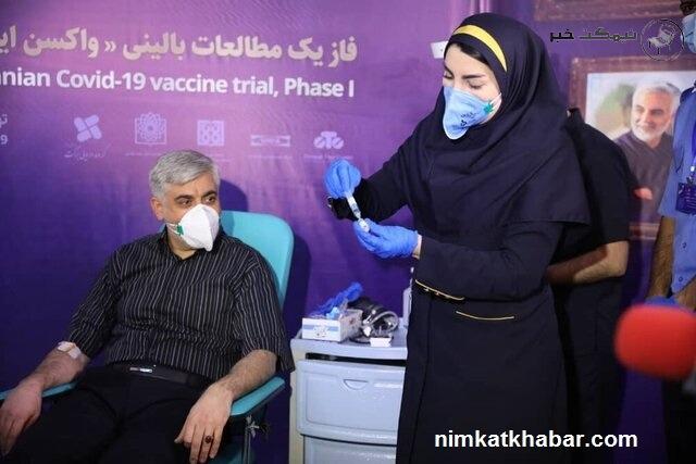 دومین تزریق واکسن کرونای ایرانی بر روی دکتر علی عسگری