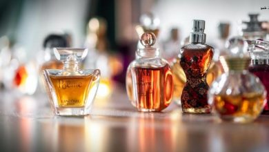 8 عطر محبوب و پرطرفدار زنانه مناسب برای فصل پاییز و نحوه انتخاب یک عطر خوب