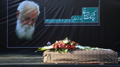 مراسم تشییع پیکر هوشنگ ابتهاج