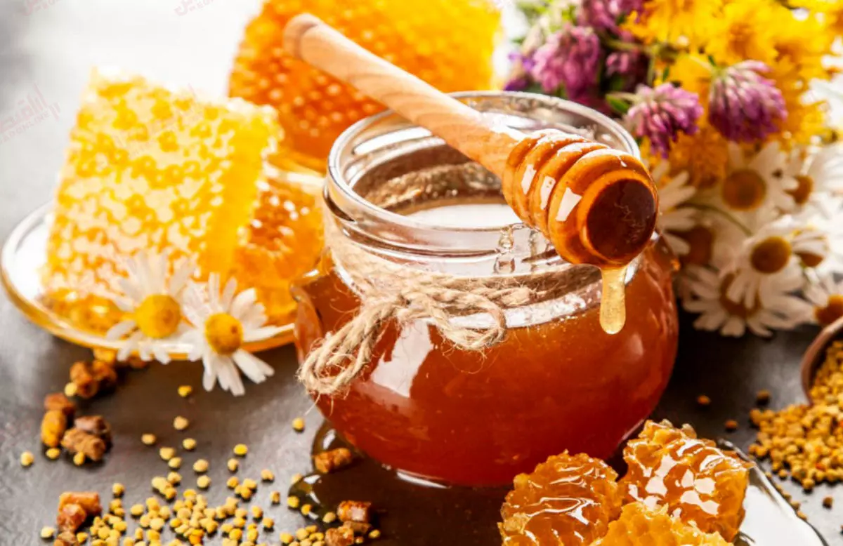 درمان جوش ها با عسل