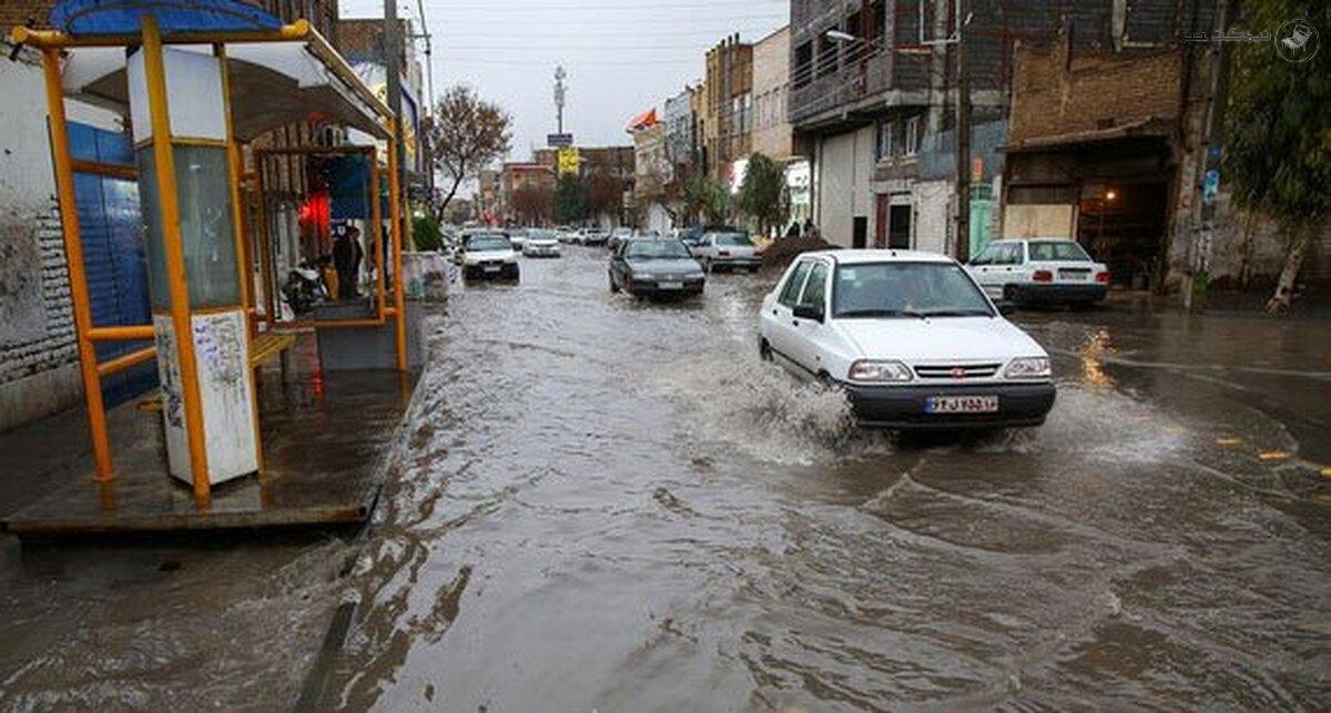 بارش باران و آب گرفتگی معابر 