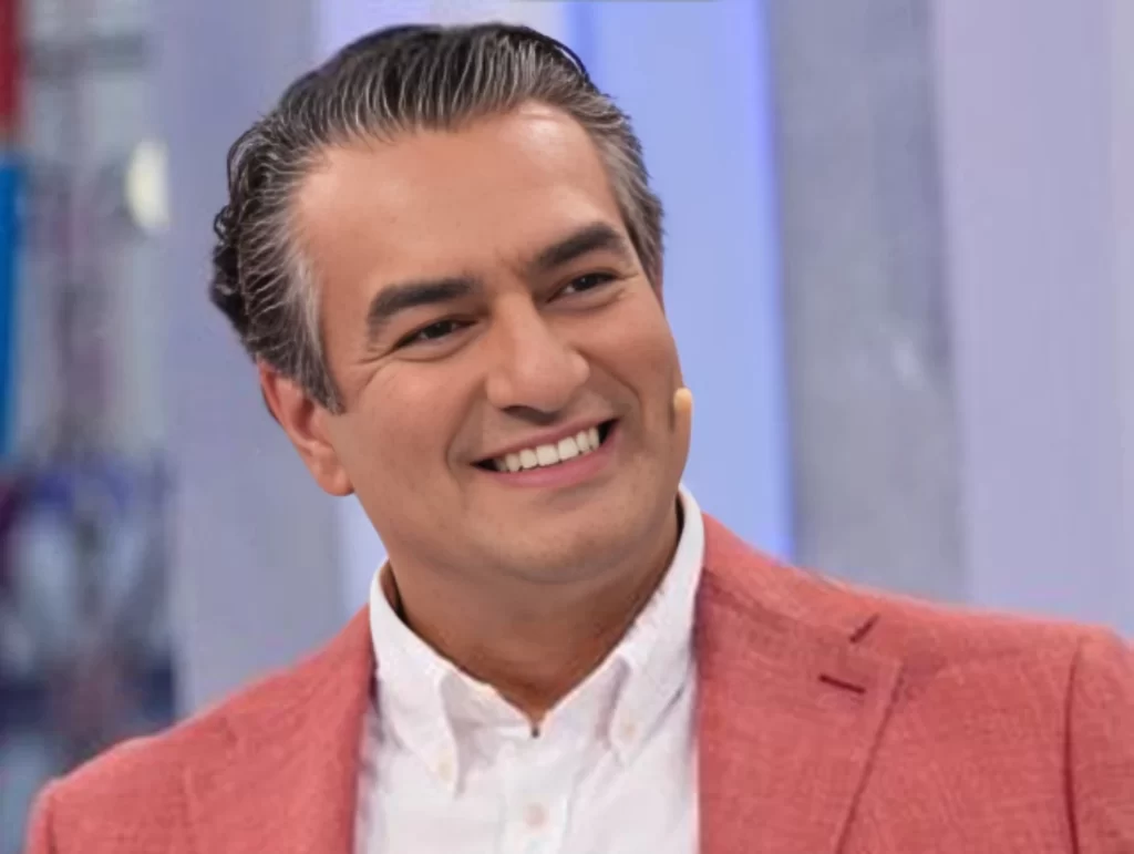 بیوگرافی سام نوری