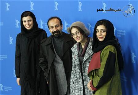 سارینا فرهادی در کنار ساره بیات و لیلا حاتمی سارینا فرهادی در کنار ساره بیات و لیلا حاتمی