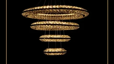 برای پذیرایی لوستر کریستالی بهتر است یا لوستر فلزی؟ لوستر کریستالی بهتر است یا لوستر فلزی