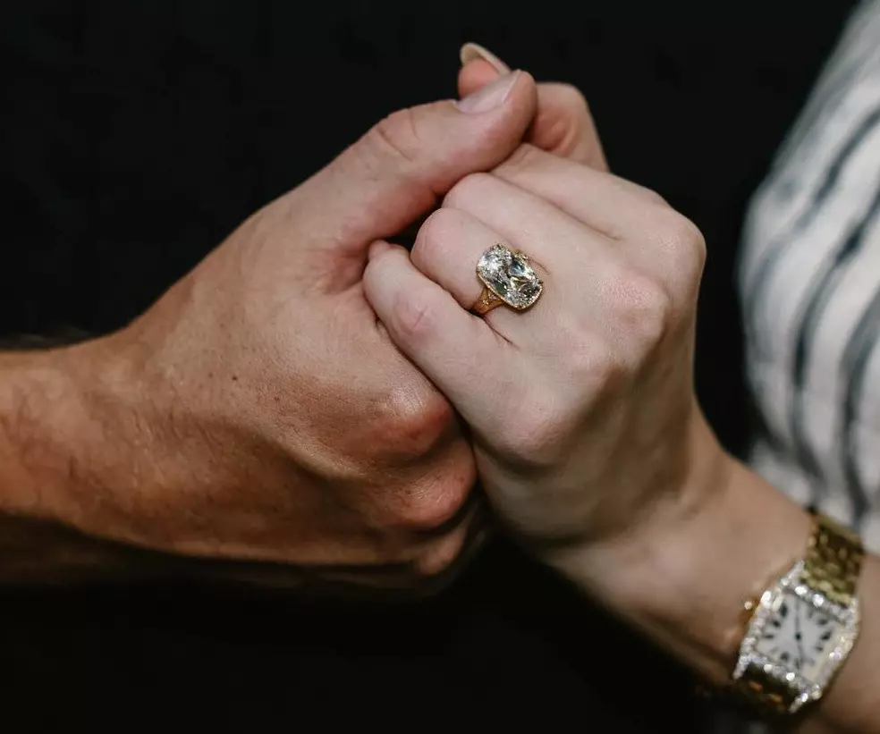 نامزدی تیلور سوئیفت با تراویس کلسی