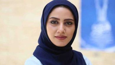 عکس مونا فرجاد روی موتور