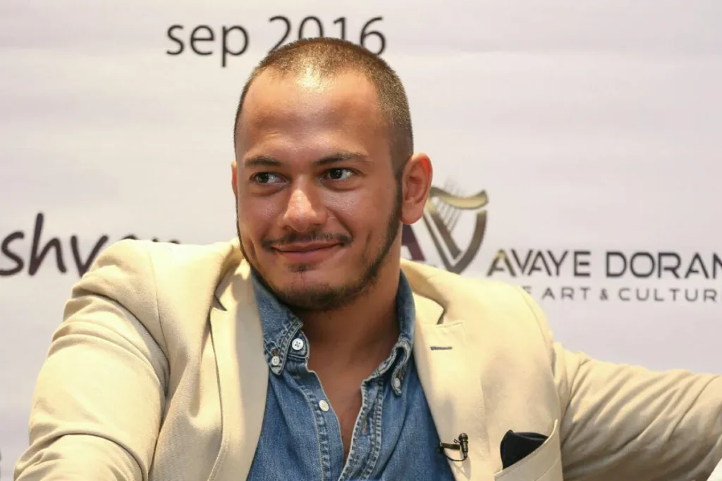 بستری شدن اشوان خواننده