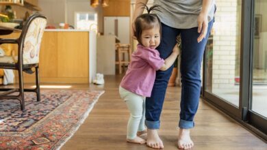 چرا لنگیدن کودک زنگ خطر یک بیماری پنهان است؟