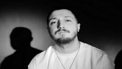 عذرخواهی شایع از طرفدارانش برای حضور در برنامه گنگ + فیلم عذرخواهی شایع از طرفدارانش برای حضور در برنامه گنگ