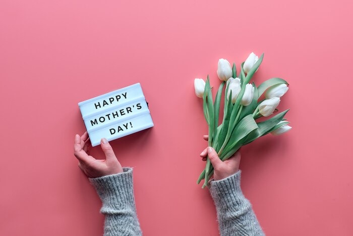 پیامک تبریک روز مادر و زن در سال 1404 + عکس پیامک تبریک روز مادر و زن در سال 1404 + عکس