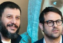 عکس استایل ست جواد عزتی و هومن سیدی افتتاحیه فصل دوم سریال وحشی استایل ست جواد عزتی و هومن سیدی در افتتاحیه فصل دوم سریال وحشی