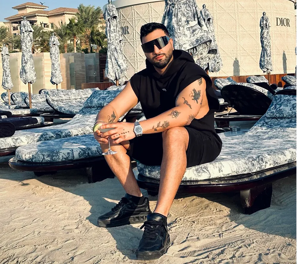 عکس سه نفره امیر جعفری به همراه حسین تهی و آرمین زارعی عکس سه نفره امیر جعفری به همراه حسین تهی و آرمین زارعی